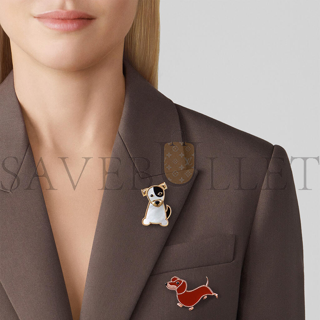 V*n Cl**f arpels lucky animals dog clip - yellow gold, mother-of-pearl, onyx vcarp2au00
